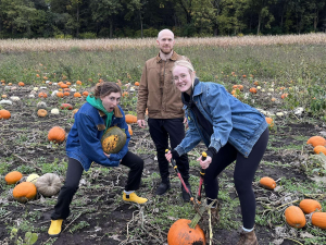 Friends in Pumpkin Patch at Treinen Farm